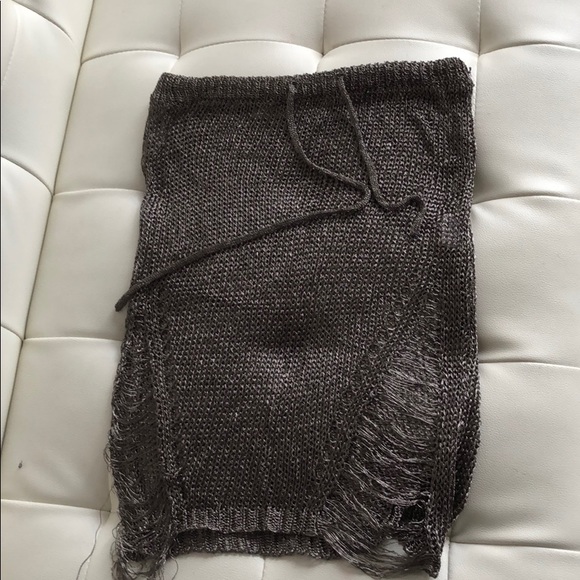 Cover up top - Picture 1 of 3